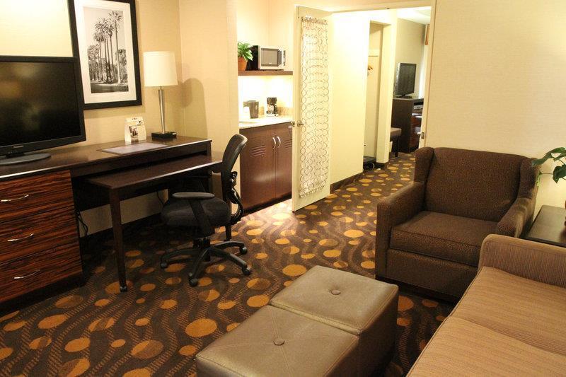 Best Western Plus Suites Hotel Coronado Island Extérieur photo