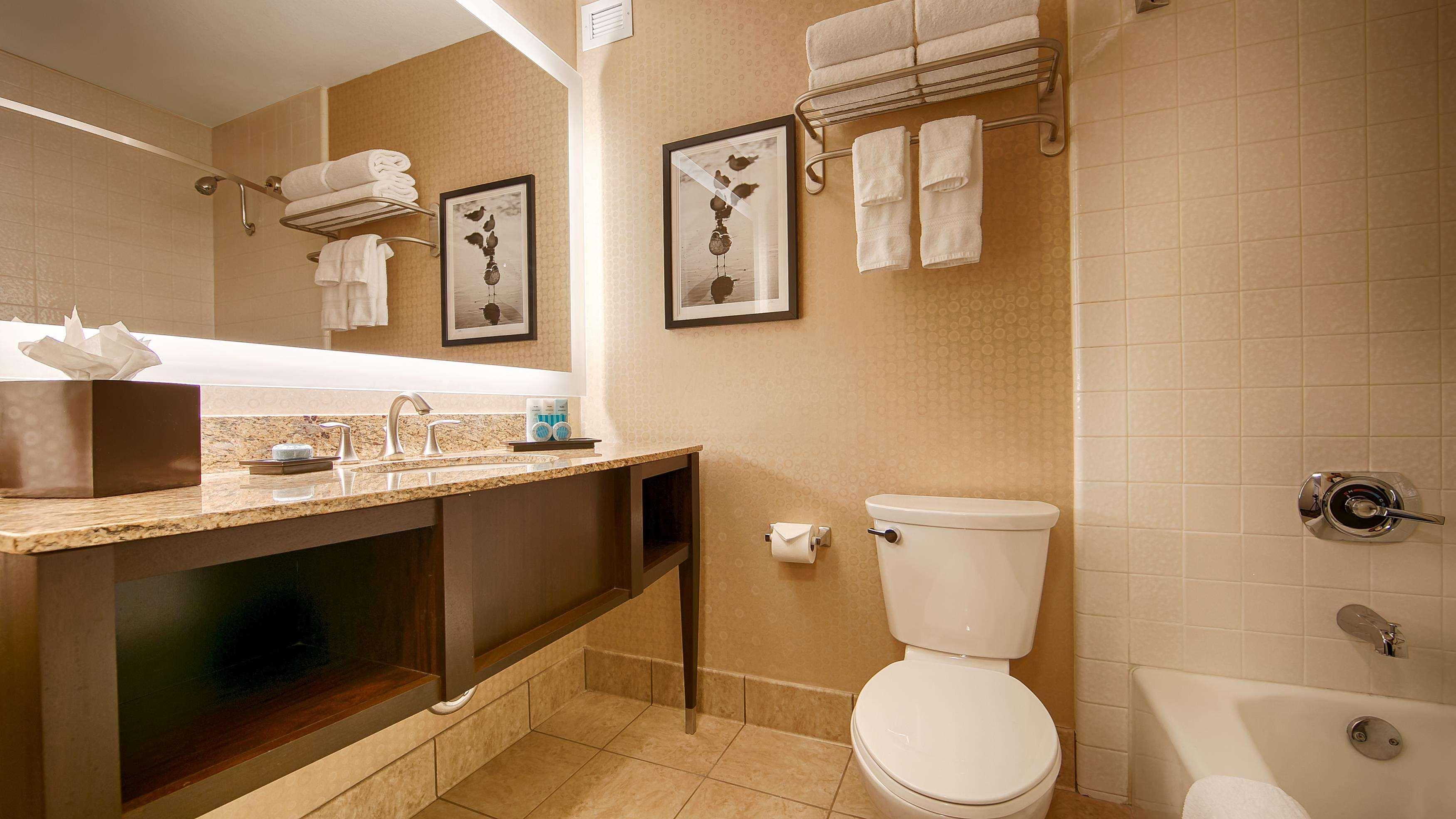 Best Western Plus Suites Hotel Coronado Island Extérieur photo