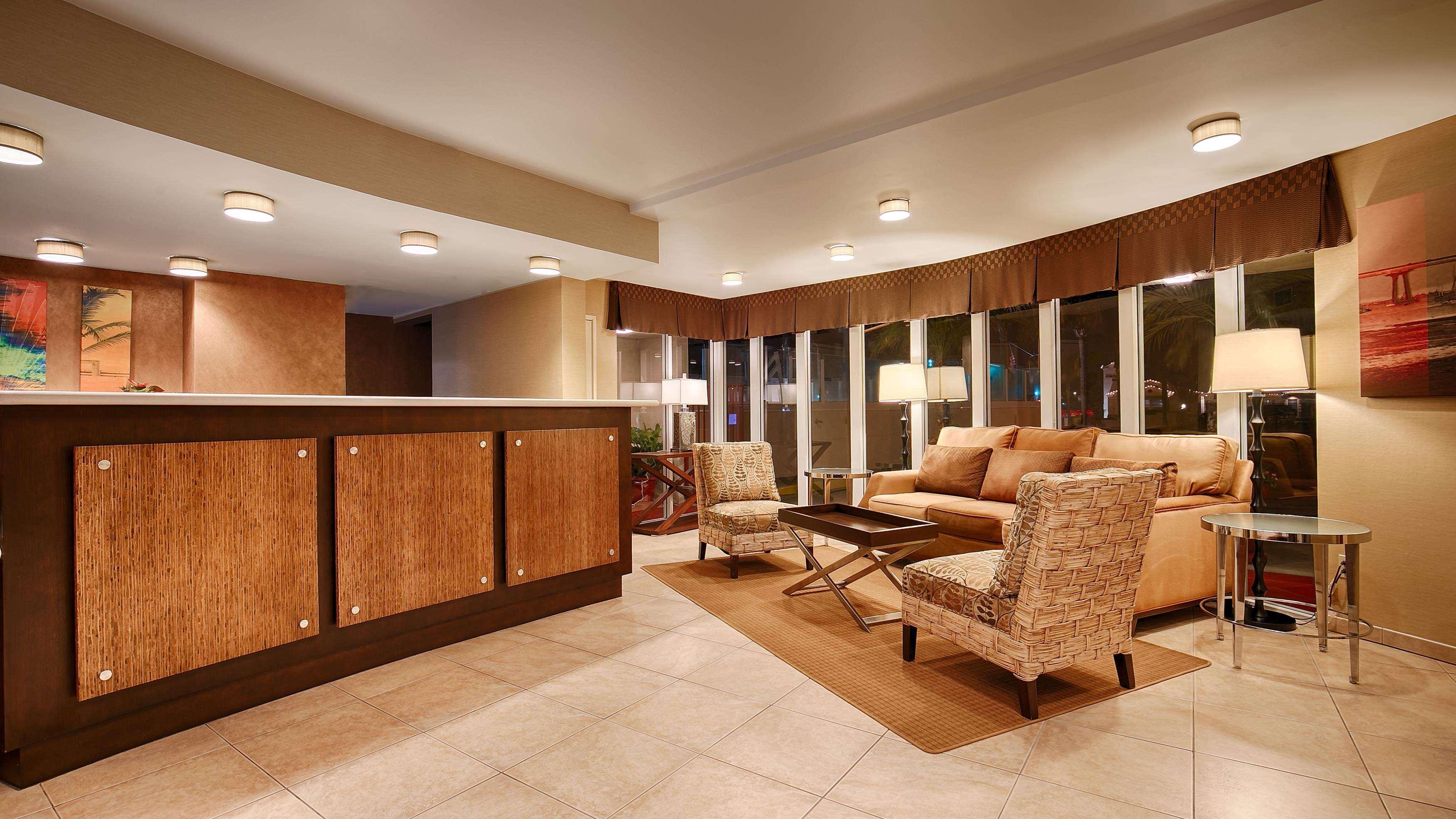 Best Western Plus Suites Hotel Coronado Island Extérieur photo