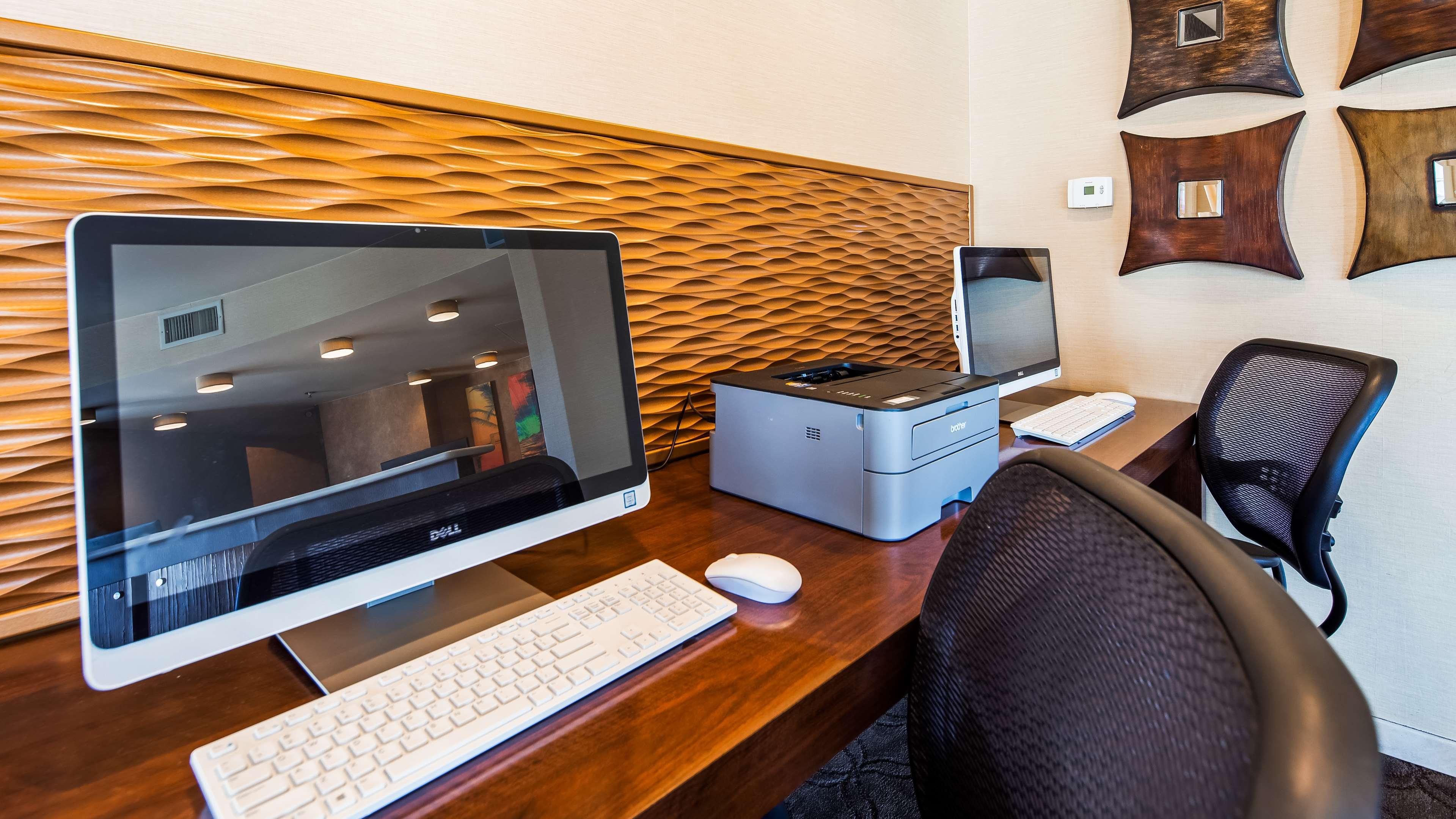 Best Western Plus Suites Hotel Coronado Island Extérieur photo
