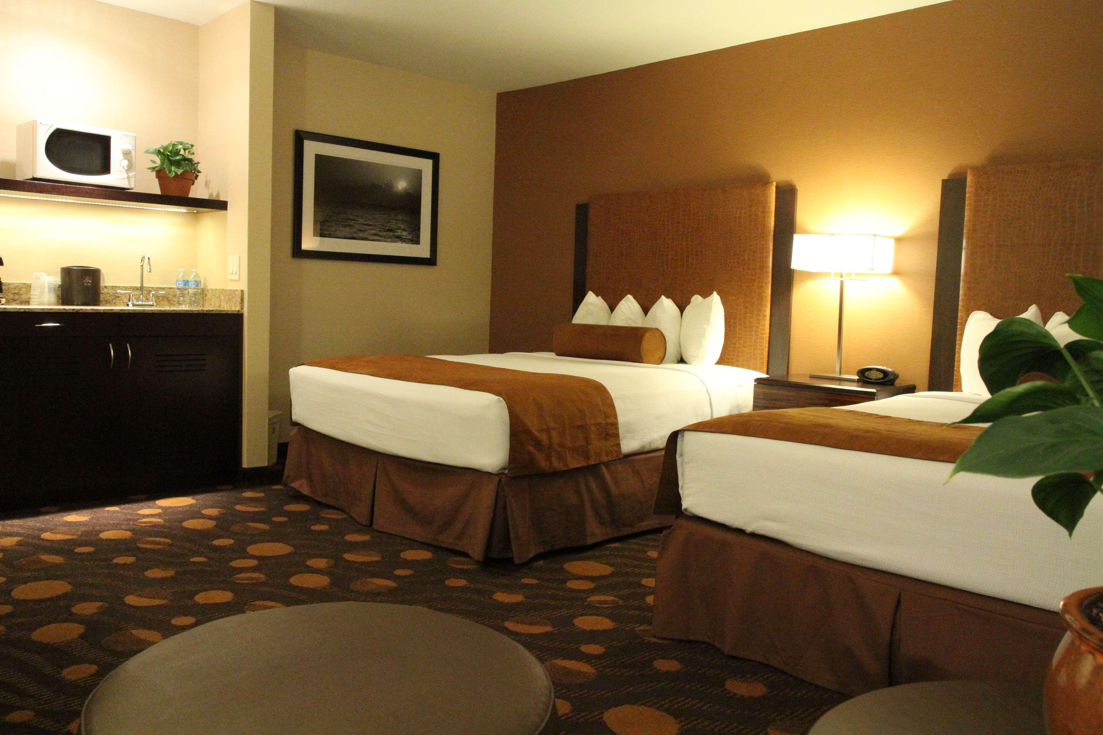 Best Western Plus Suites Hotel Coronado Island Extérieur photo