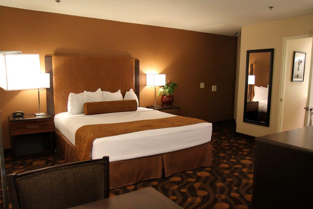 Best Western Plus Suites Hotel Coronado Island Extérieur photo