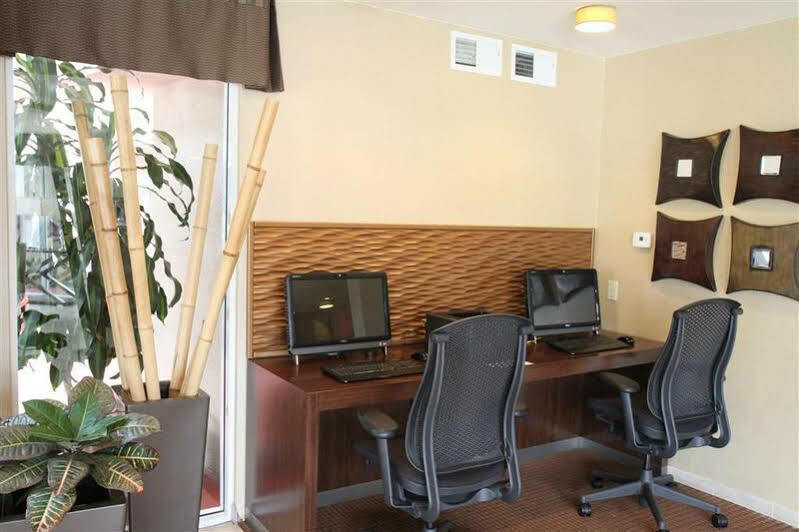 Best Western Plus Suites Hotel Coronado Island Extérieur photo