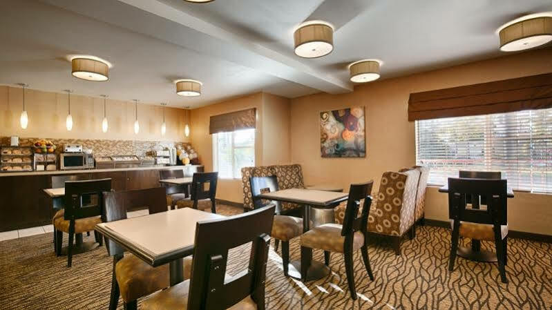 Best Western Plus Suites Hotel Coronado Island Extérieur photo